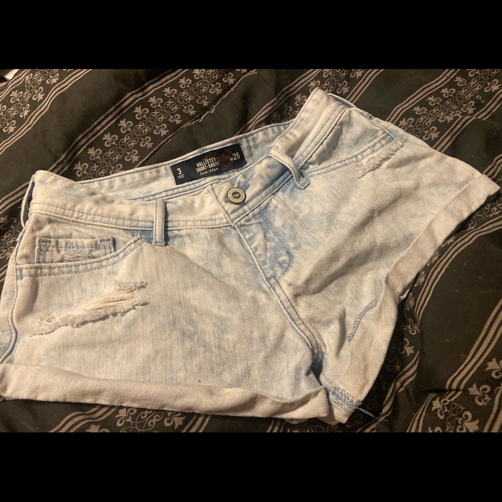 Hollister Short Short Low Rise Shorts